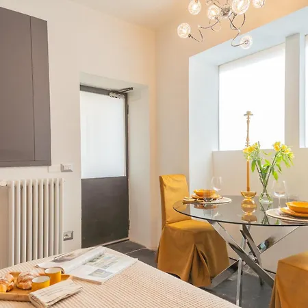 Dreams By Rent شقة كومو