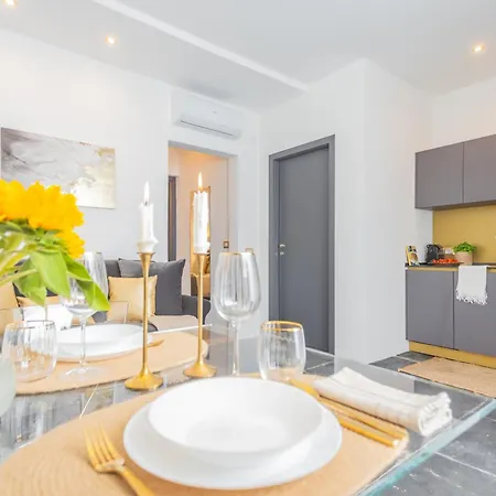 Dreams By Rent Apartment