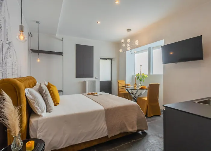 Dreams By Rent Como