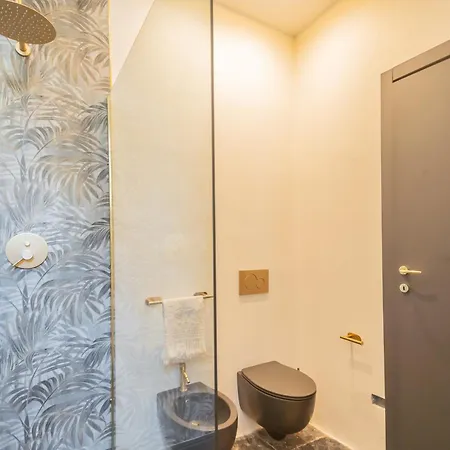 Dreams By Rent 코모